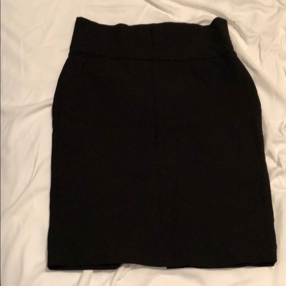 Black pencil skirt